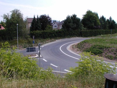 B8 Kreisverkehr