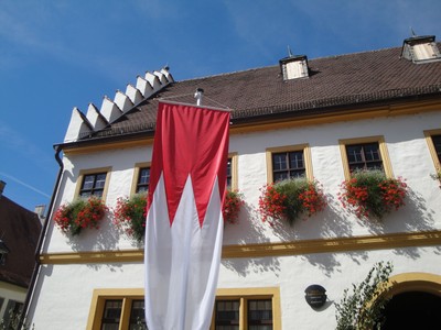 Beflaggung anlässlich des Stadtfestes Echt Berna